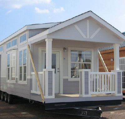 �ߥ��������̴Ź�Υȥ졼�顼�ϥ������ӡ��ȥ졼�顼�ϥ���Ź���ѽ����ѤΤ��Ҳ�